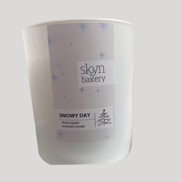 Christmas Candle Snowy Day and Santa Baby Scented Candle